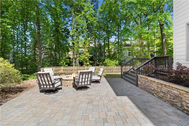 2016 Breckenridge Lane, Alpharetta, GA 30005