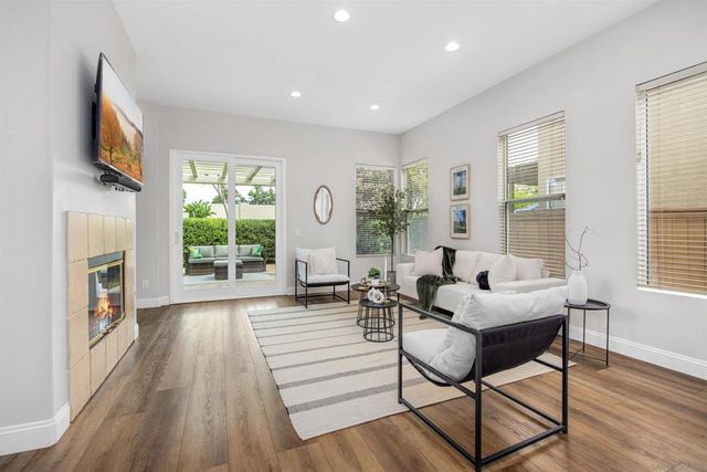 12078 Daymark, San Diego, CA 92131