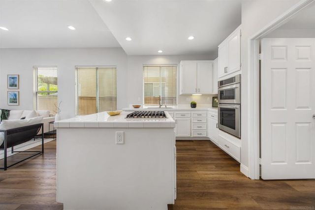 12078 Daymark, San Diego, CA 92131