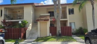 8011 Southgate Blvd L10, North Lauderdale, FL 33068