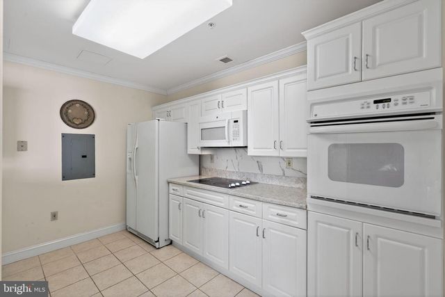 2315 WINDROW DR, Princeton, NJ 08540