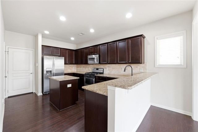 5960 Weddington Drive, Cumming, GA 30040