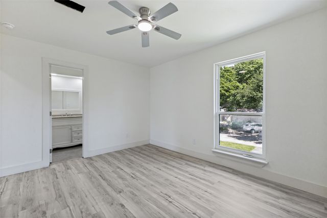 201 Rainbow Circle, Rockwall, TX 75032
