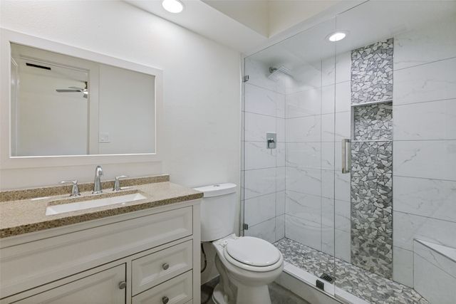 201 Rainbow Circle, Rockwall, TX 75032