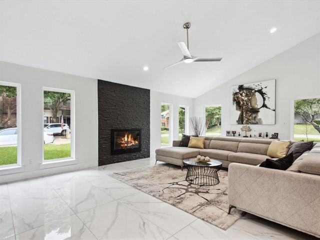 201 Rainbow Circle, Rockwall, TX 75032