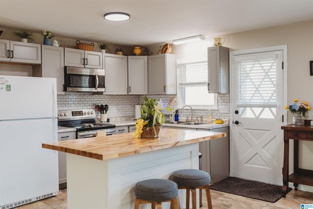 149 COUNTY HIGHWAY 29, Oneonta, AL 35121