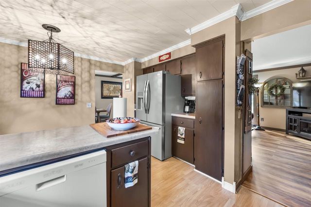 4914 Ralph Circle, Madison, WI 53714