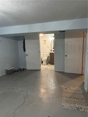 1801 Ann Avenue, Harrisonville, MO 64701