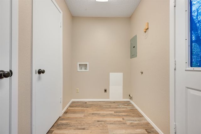 740 10th Street SE, Paris, TX 75460