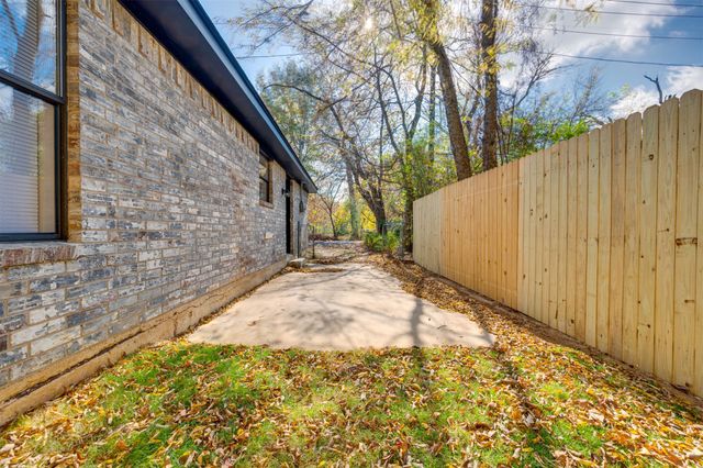 740 10th Street SE, Paris, TX 75460