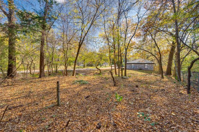 740 10th Street SE, Paris, TX 75460