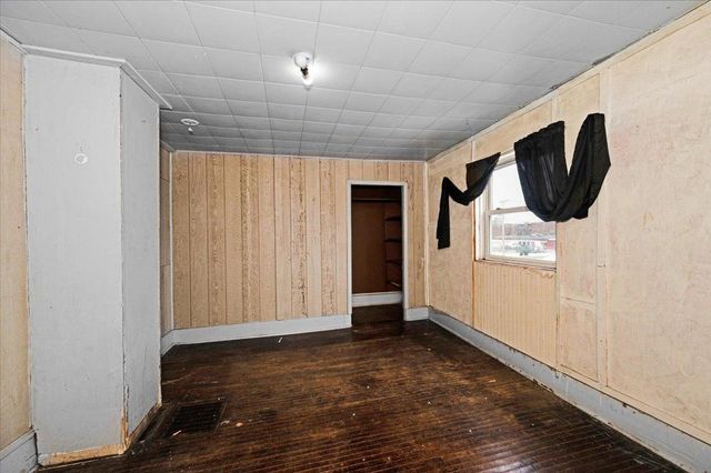 1109 Banks Avenue, Superior, WI 54880