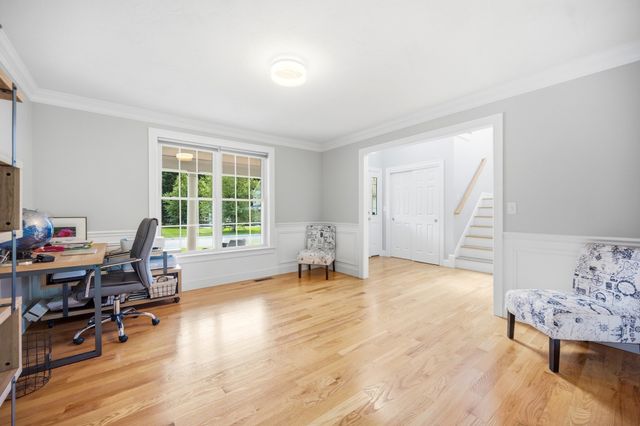 37 Bacon Street, Pepperell, MA 01463