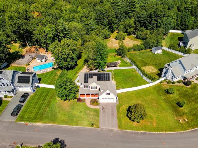 37 Bacon Street, Pepperell, MA 01463