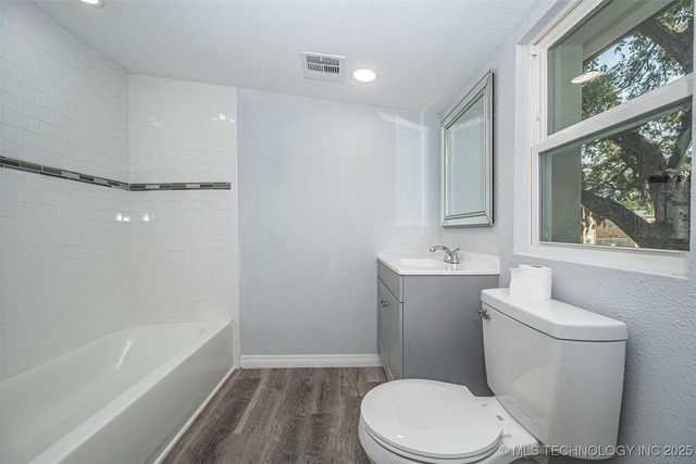 1228 D Street NW, Ardmore, OK 73401