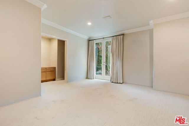 430 Robert Lane, Beverly Hills, CA 90210