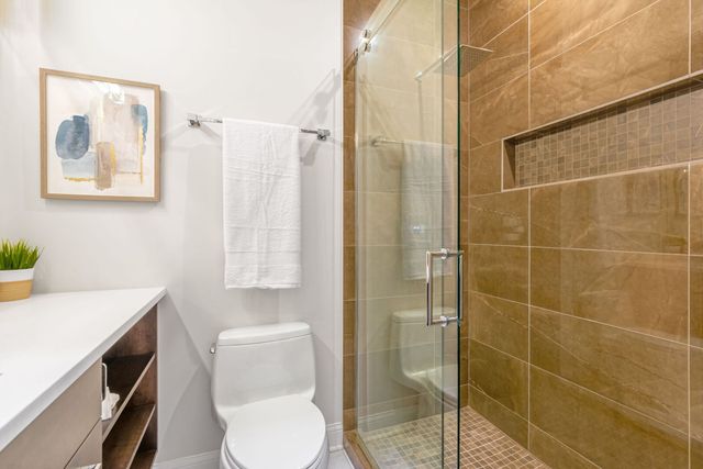 414 W Wisconsin Street H, Chicago, IL 60614