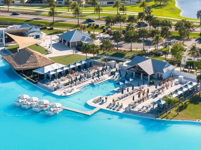 32326 CONCHSHELL SAIL STREET, Wesley Chapel, FL 33545