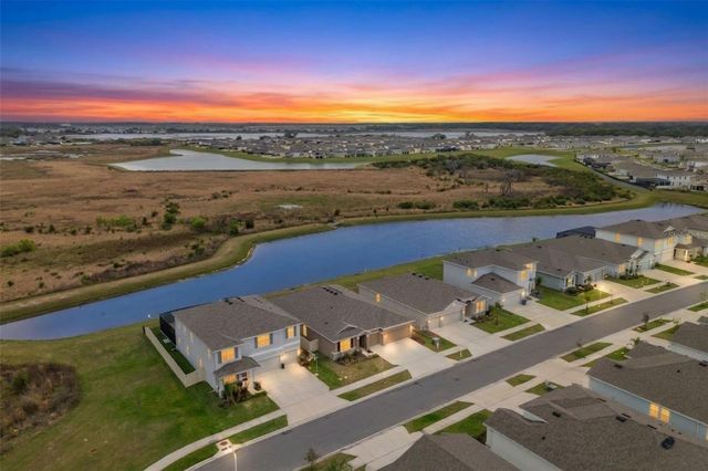 32326 CONCHSHELL SAIL STREET, Wesley Chapel, FL 33545