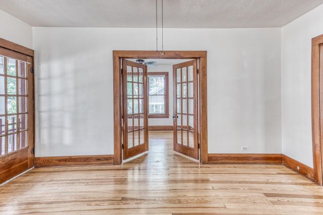 1405 S Park Street, Brenham, TX 77833