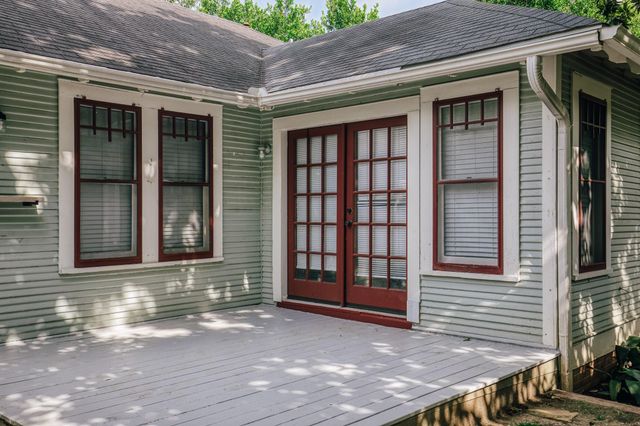 1405 S Park Street, Brenham, TX 77833