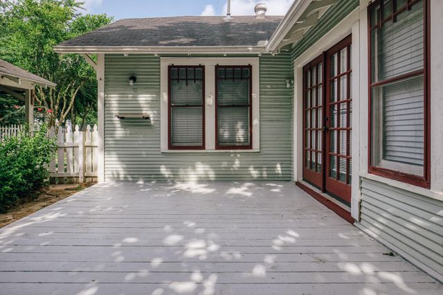 1405 S Park Street, Brenham, TX 77833