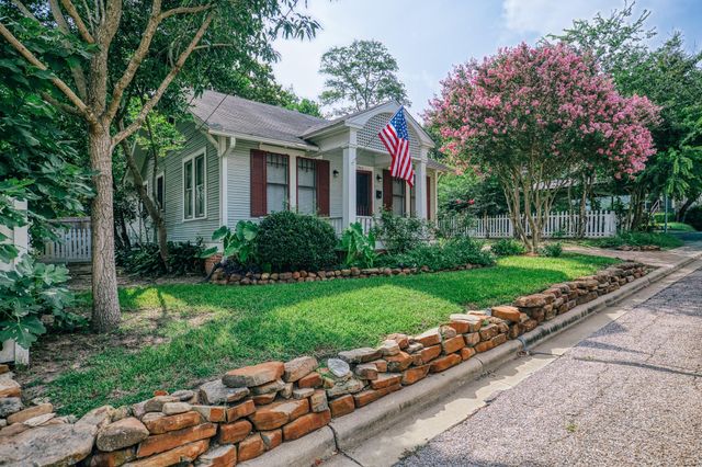1405 S Park Street, Brenham, TX 77833