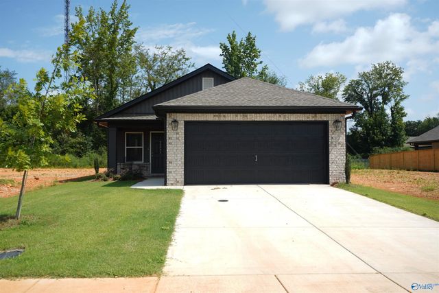 28091 Devvenshire Drive, Harvest, AL 35749