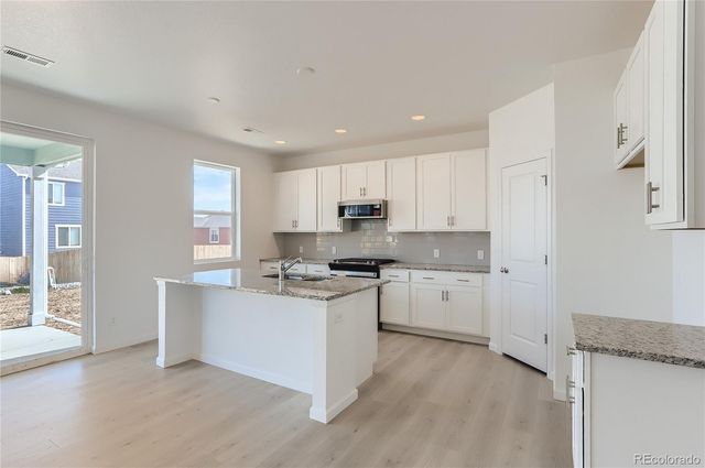 54955 E 28th Place, Strasburg, CO 80136