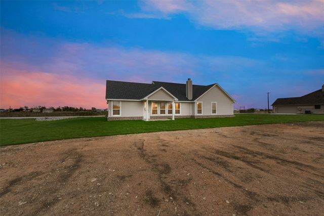 1230 County Road 200, Valley View, TX 76272
