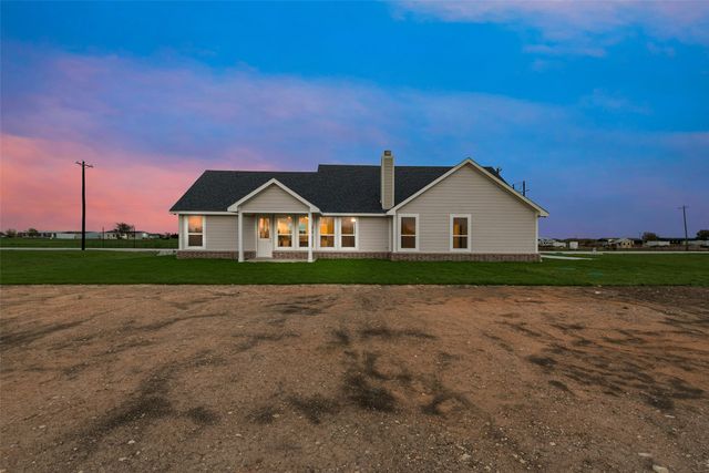 1230 County Road 200, Valley View, TX 76272