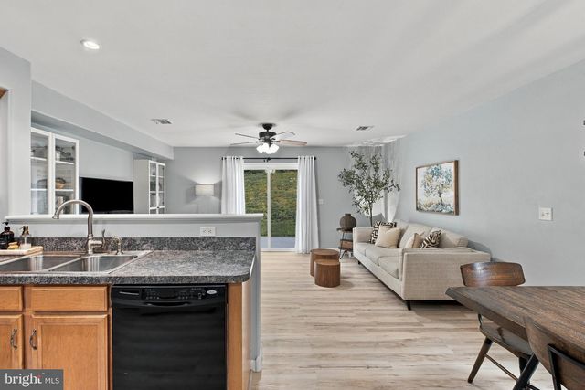106 DENNIS DR, Enola, PA 17025