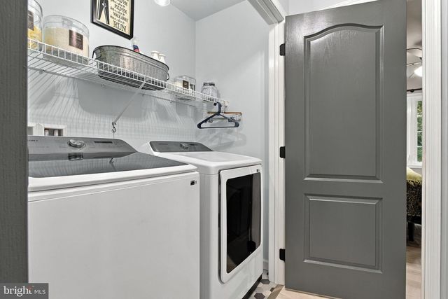 106 DENNIS DR, Enola, PA 17025