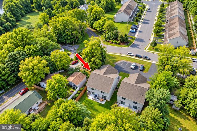 106 DENNIS DR, Enola, PA 17025