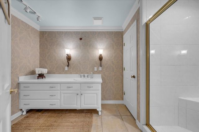 30 Lampley Ln, Chestnut Mound, TN 38552
