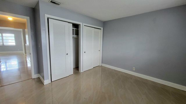 1821 NE 56th Street 4, Fort Lauderdale, FL 33308