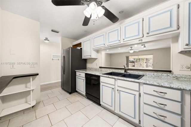 1273 Woodbury Avenue, Sebring, FL 33875