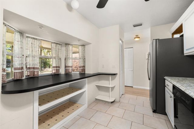 1273 Woodbury Avenue, Sebring, FL 33875