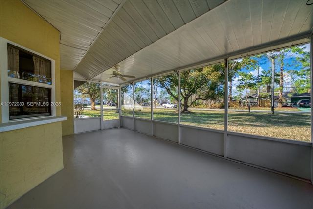 1273 Woodbury Avenue, Sebring, FL 33875