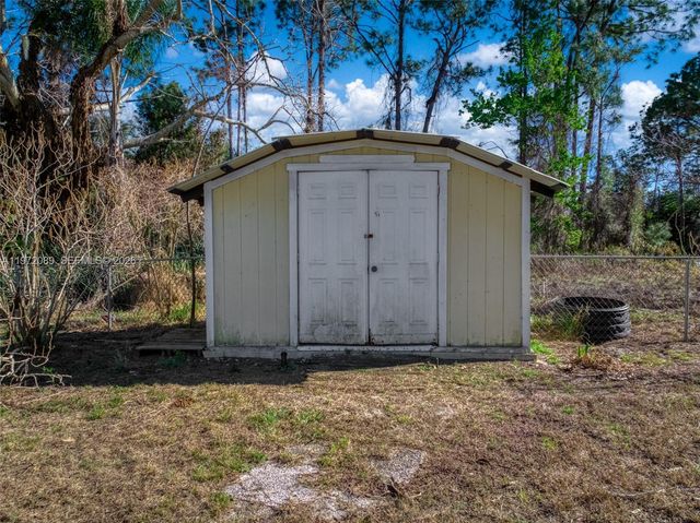 1273 Woodbury Avenue, Sebring, FL 33875