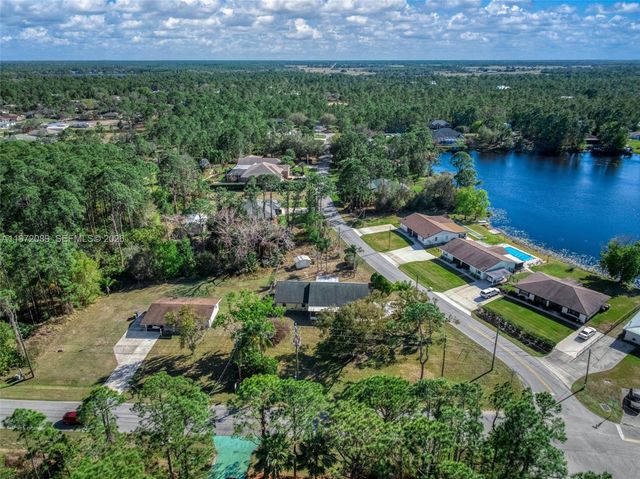 1273 Woodbury Avenue, Sebring, FL 33875