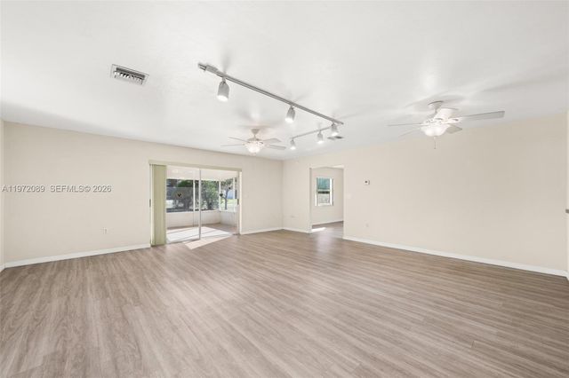 1273 Woodbury Avenue, Sebring, FL 33875