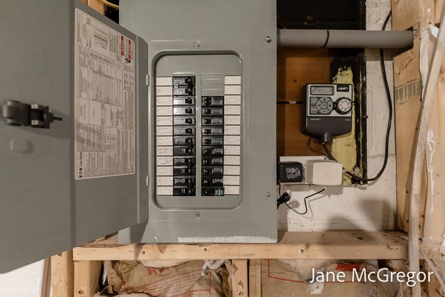 3305 Peck Street, Muskegon, MI 49444