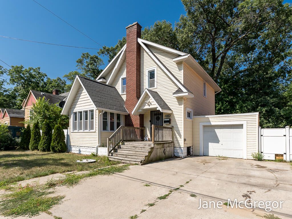 3305 Peck Street, Muskegon, MI 49444