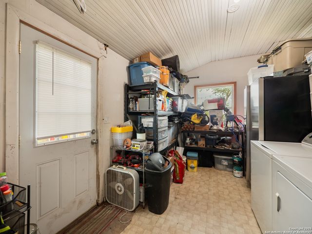 6147 Pfeil Rd, Lot 1, Schertz, TX 78154
