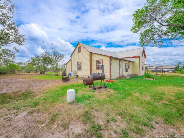6147 Pfeil Rd, Lot 1, Schertz, TX 78154