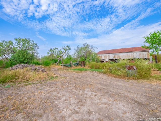 6147 Pfeil Rd, Lot 1, Schertz, TX 78154