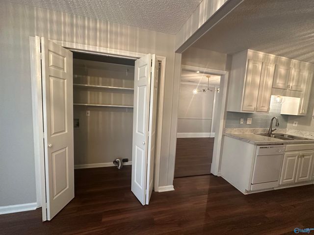 3030 Dupree Drive SW, Huntsville, AL 35802
