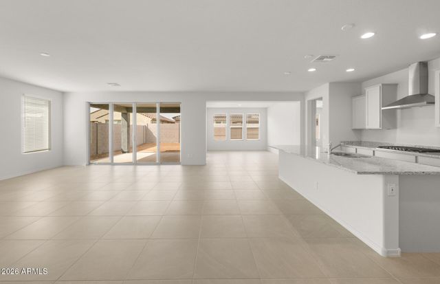 17624 W PASADENA Avenue, Litchfield Park, AZ 85340