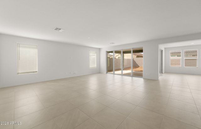 17624 W PASADENA Avenue, Litchfield Park, AZ 85340